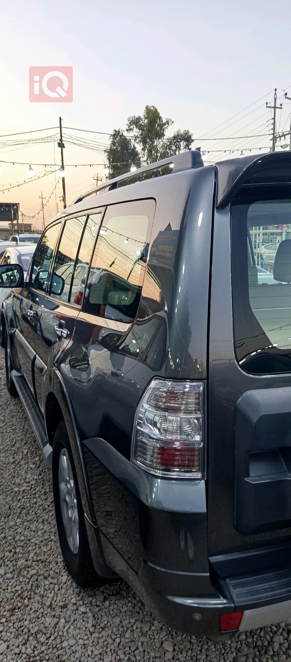 ميتسوبيشي باجيرو